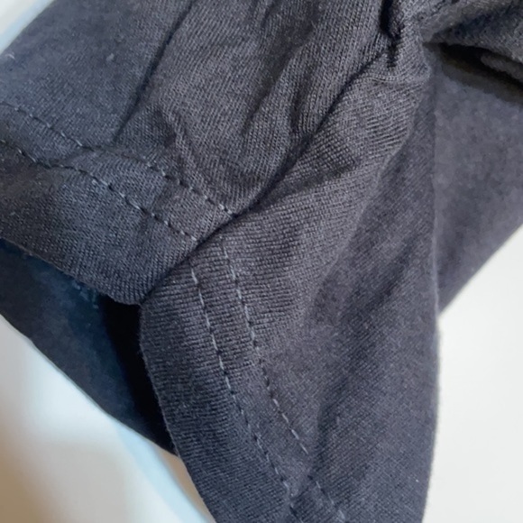 Impostor tee Among Us Black Kids Youth T-shirt size Medium - Picture 4 of 5